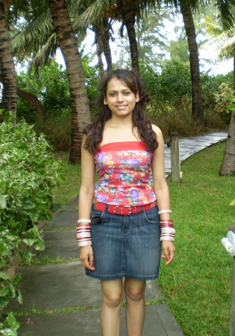 indian girl mini skirt my wife nude dare
